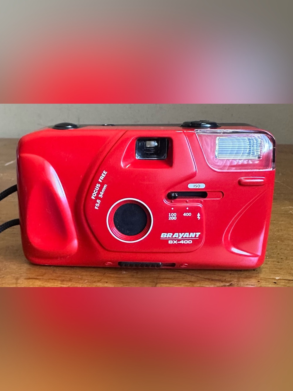 Brayant BX-400 Focus Free Point & Shoot 35mm Compact Film Camera